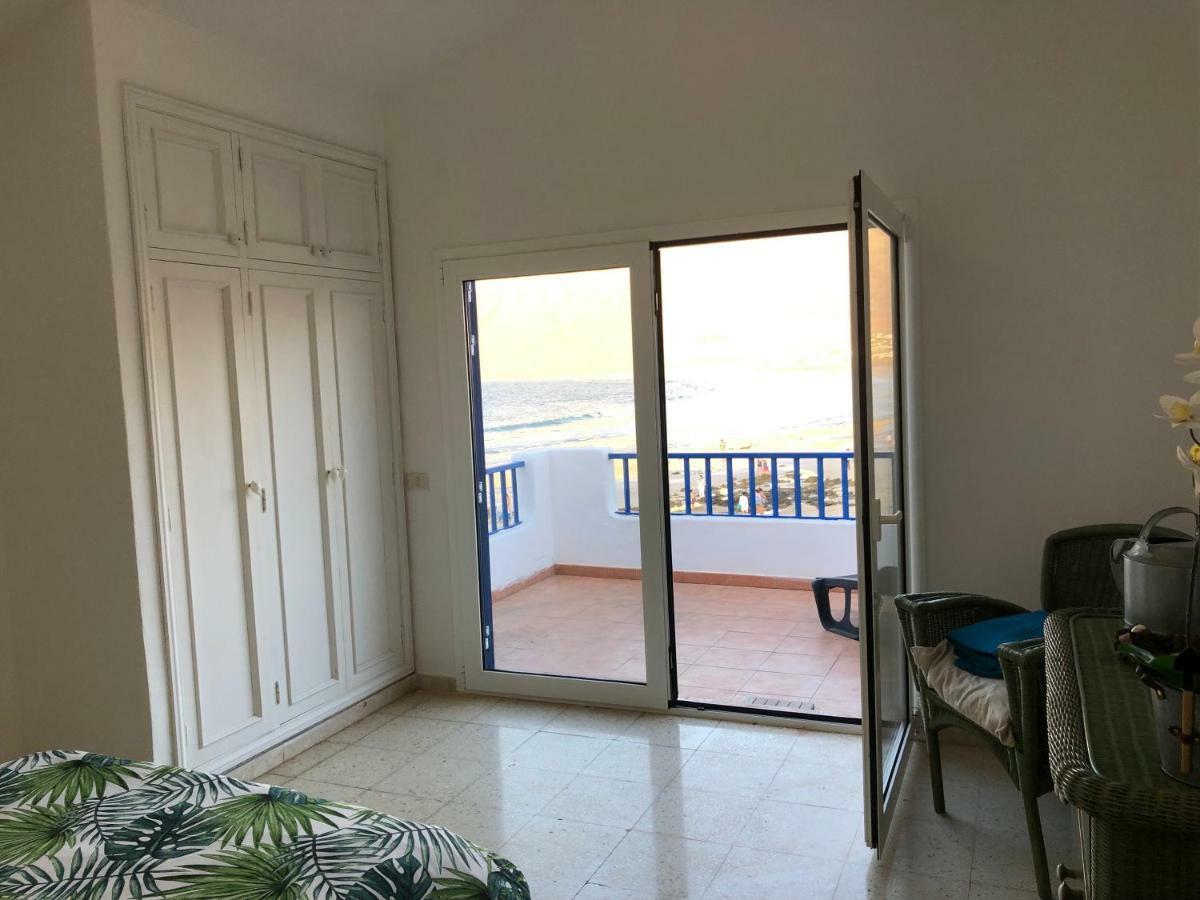 Villa Playa De Caleta De Famara Extérieur photo